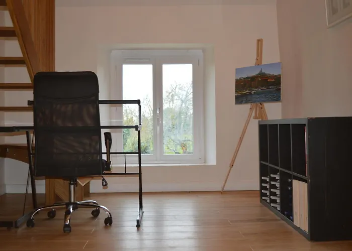 Le Fruitier, Dependance Du Chateau 別荘 *